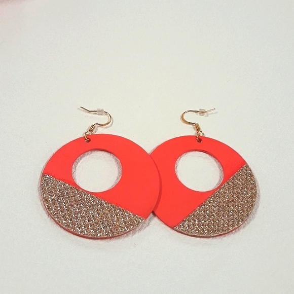 Round Hoop/ Statement Earrings/ Shimmer Detail/ Lightweight/ Dangle Earrings - Picture 1 of 9
